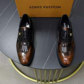 Picture of Louis Vuitton Shoes _SKULVsz38-44hnq100414805